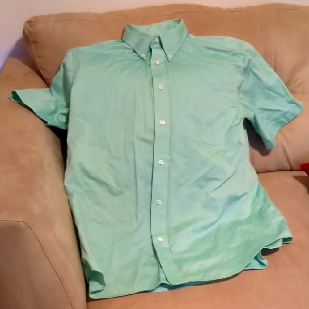 Men's short sleeve dress shirt worn once